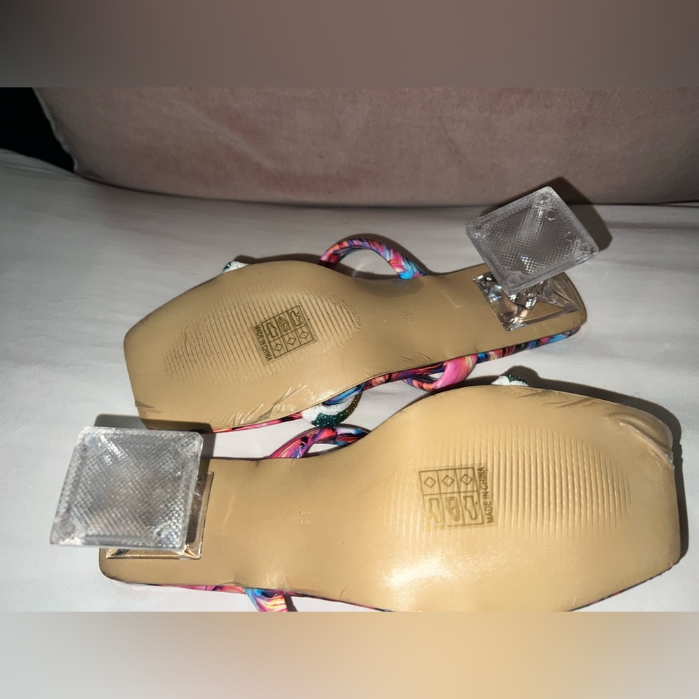 Colorblock Rhinestone Decor Pyramid Heeled - Picture 2 of 2